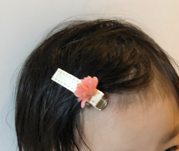 パヒエル®︎お試し♡ブルーのアジサイがかわいいミニヘアクリップのフラワーアクセサリー 4枚目の画像