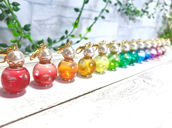 ミニカラーボトル風チャーム/レジン カラーセラピー/ミニチュア2020