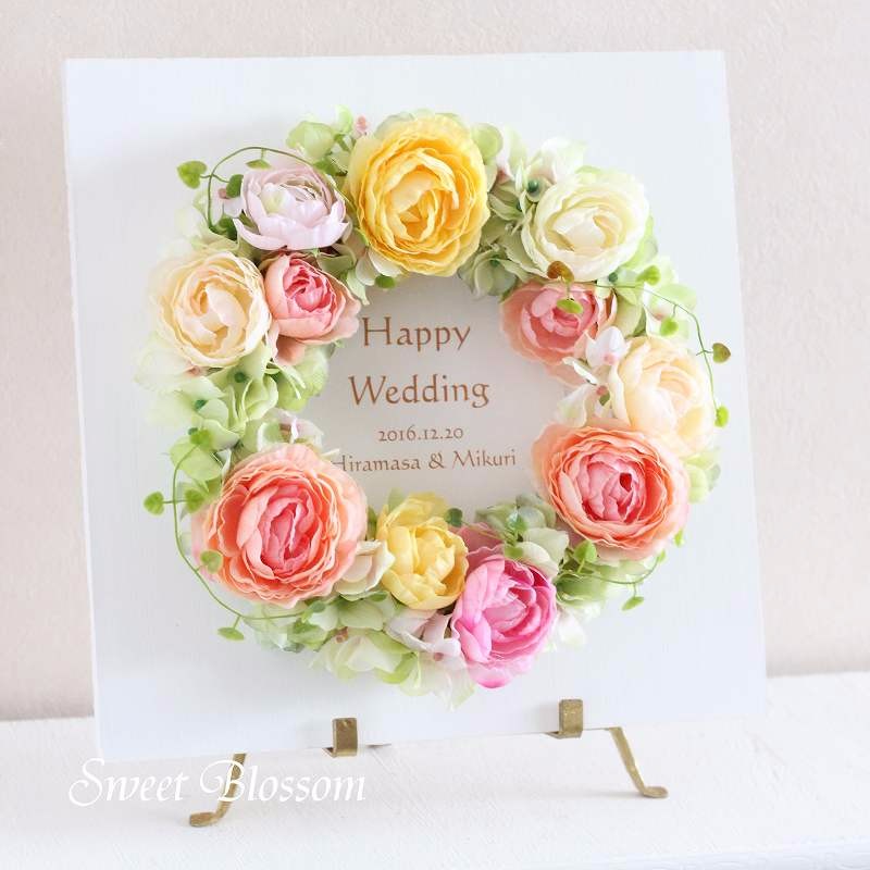 フラワーリースのウエルカムボード