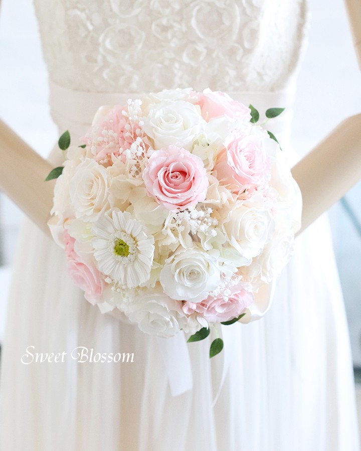 【オーダーメイド】プリザーブドフラワーのラウンドブーケ＆ブートニア