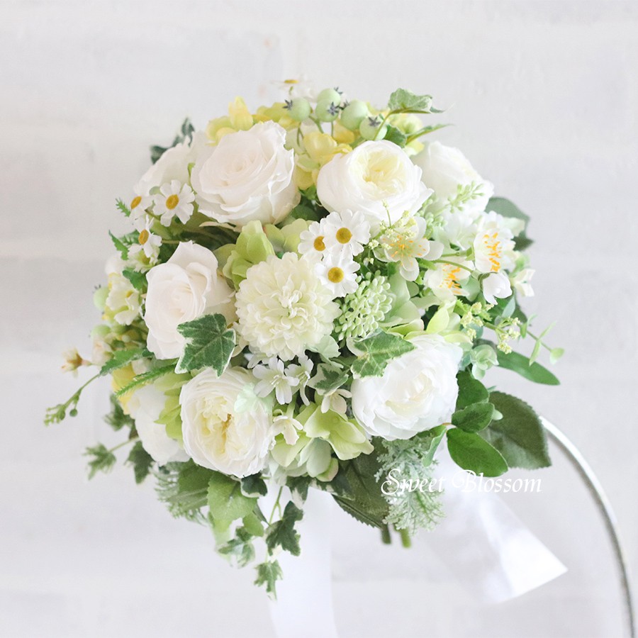 【オーダーメイド】プリザーブドフラワーのクラッチブーケ＆ブートニア