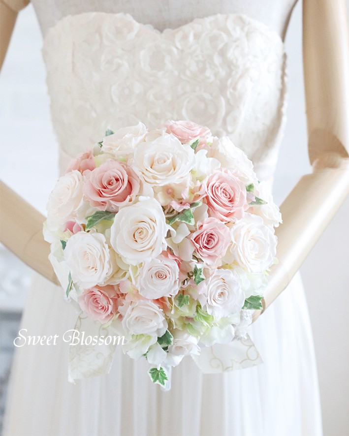 【オーダーメイド】プリザーブドフラワーのウエディングブーケ　ティアドロップブーケ＆ブートニア