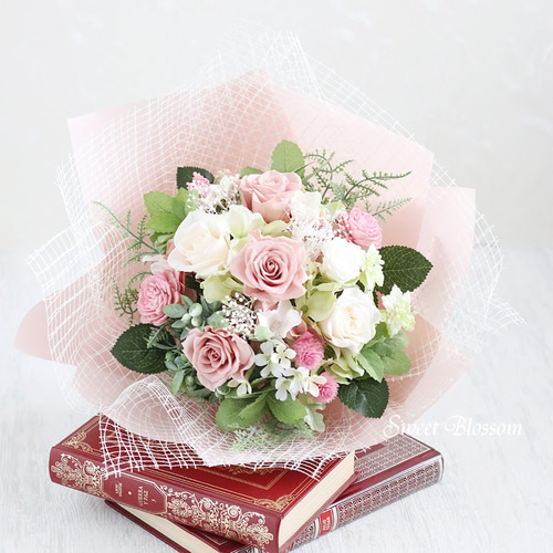 全国送料無料ギフト オーダーメイド】プリザーブドフラワーの花束（M）※お色変更可 フラワー・リース