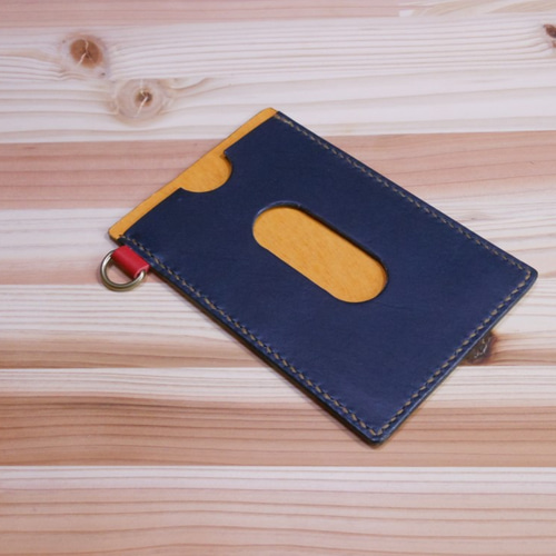 レザーパスケース（定期券入れ）、ネイビーブルー パスケース・定期