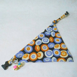 中號 - 手工製作的寵物三角巾，狗圍巾，貓領巾，寵物飾品 第2張的照片