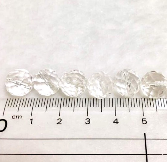天然 水晶 10個 10mm 64面カット 天然石 粒売り 2枚目の画像