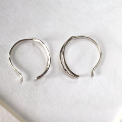 鉤耳環：由sv950的銀葉製造 第3張的照片