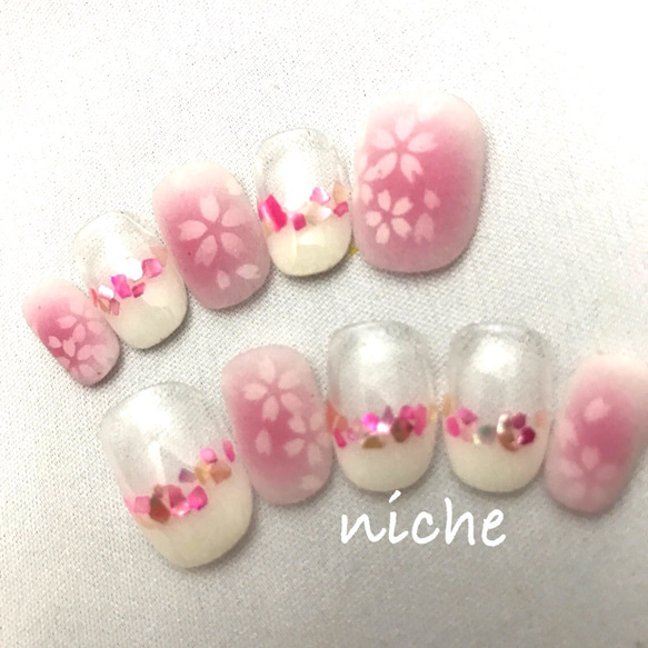 桜色シェルネイル☆ 2枚目の画像