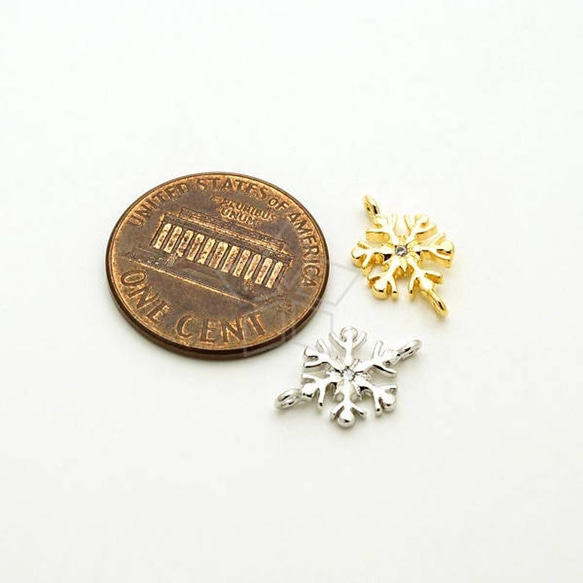 【2個入り】2カン付き、ミニ雪の結晶、キュービックジルコニア、13㎜、クリスマス、雪の花、ゴールド/PD-2330-GD 2枚目の画像