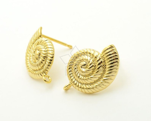 2個入り（1ペア）】巻貝モチーフピアス、海、ホタテイヤリングパーツ