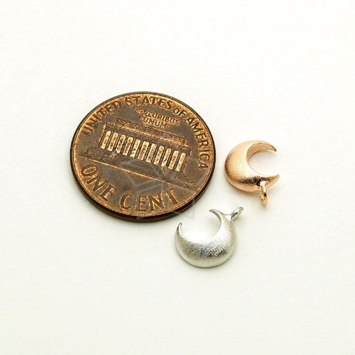 4個入り】サテンクレセントチャーム、三日月ペンダント、ミニ月