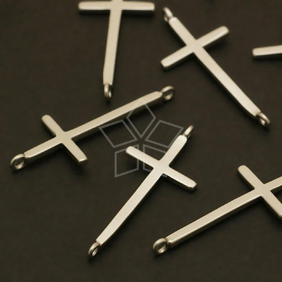 【2個入り】スリム十字架ペンダント、2カン付き、コネクター、ブレスレットパーツ、マットシルバー/PD-470-MS 1枚目の画像