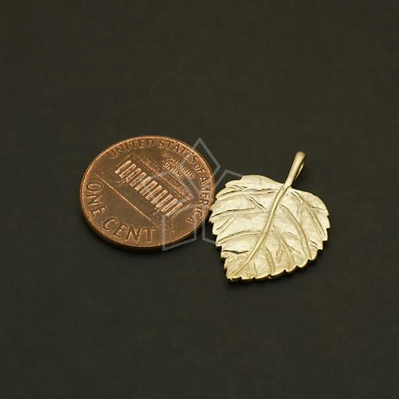 【2個入り】落ち葉ペンダント、葉っぱチャーム、木、秋のネックレス、22㎜、マットゴールド/PD-513-MG 2枚目の画像