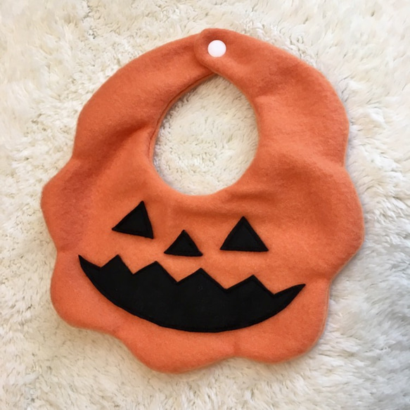 ☆ハロウィン☆かぼちゃのふわもこスタイ スタイ・よだれかけ tomozo