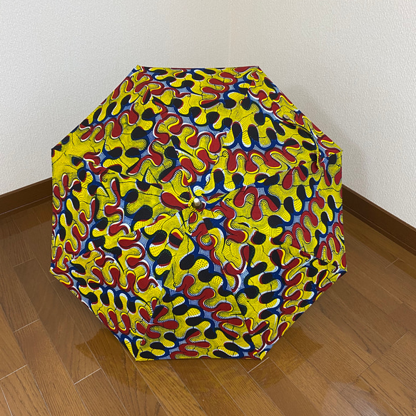 アフリカンバティックの日傘（イエロー系） 2枚目の画像