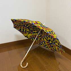 アフリカンバティックの日傘（イエロー系） 3枚目の画像