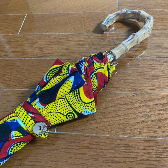 アフリカンバティックの日傘（イエロー系） 5枚目の画像