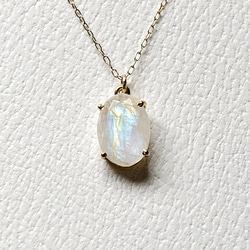 【JORIE】RAINBOW MOON STONE necklace 5枚目の画像