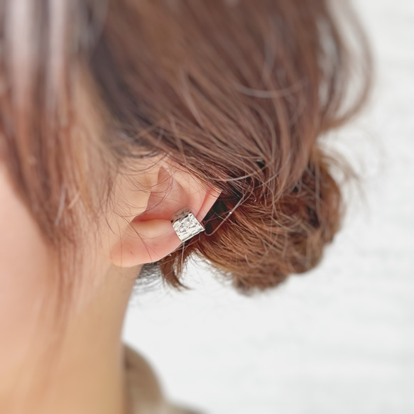【JORIE】MOON SURFACE Ear cuff 3枚目の画像