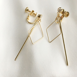 simple bar earring 5枚目の画像