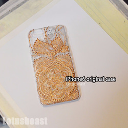 [iPhone6/ハードケース]重なり合う花モチーフのヘナアートスマホケース★メヘンディ★ヘナタトゥー★1点物 1枚目の画像