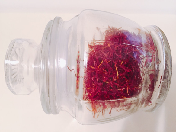 サフラン100%天然物 Saffron (10G 以上ご購入のお客様に1Gのサフランをプレゼント致します。 3枚目の画像