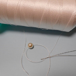 プロ用☆真珠の糸10ｍ GPT(20番)超高強力ポリエチレン製 糸替え 修理にも 1枚目の画像