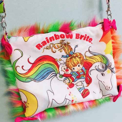 ビンテージシーツリメイク☆レインボーファーのショルダーバッグ  