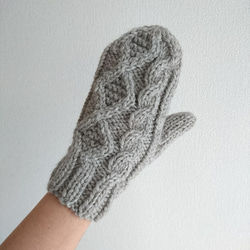 ベビーアルパカ&ウールのあったか手袋(ミトン・グレージュ) 1枚目の画像