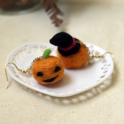 Halloween_Pumpkinランプイヤリング_ウールフェルト 3枚目の画像