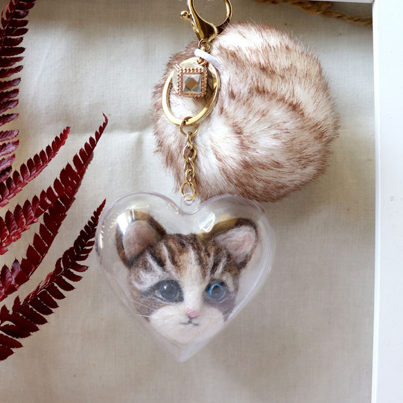 【ウールフェルト】cat_hairball_lovetransparent ball_key ring_strap 3枚目の画像