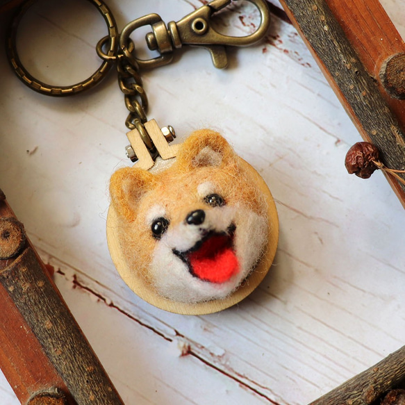 羊毛フェルト】柴犬_刺繍フレーム_キーホルダー_ペンダント（予約販売