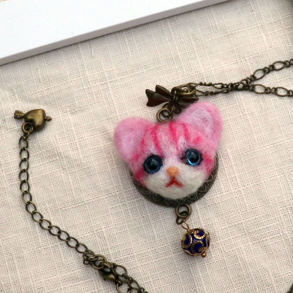 【羊毛氈】粉紅貓咪古銅項鍊 第3張的照片
