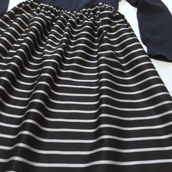 2024新年福袋「Creema Limited」緞帶毛衣➕條紋百褶裙➕共2件SM尺寸超值套裝 第2張的照片
