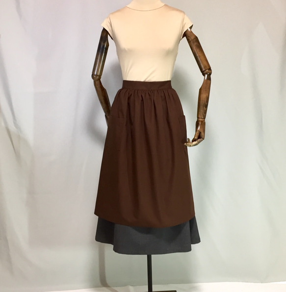 圍裙“巧克力”像一條聚攏的裙子 第2張的照片