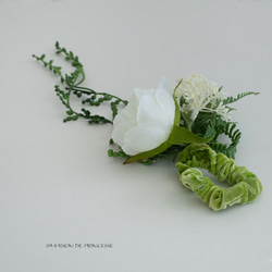 ②リストレット ヘッドドレス 女の子 フラワー ウエディング ウェディング 造花 アーティフィシャルフラワー 3枚目の画像