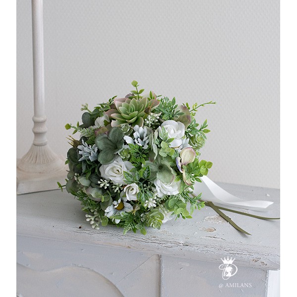 【ブートニア付き】 低身長さん向け　ナチュラルアートブーケ　グリーン＆ホワイトローズ＆マーガレット