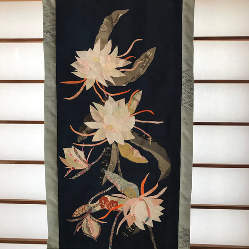 ヴィンテージ着物から布絵 月下美人へ タペストリー タペストリー