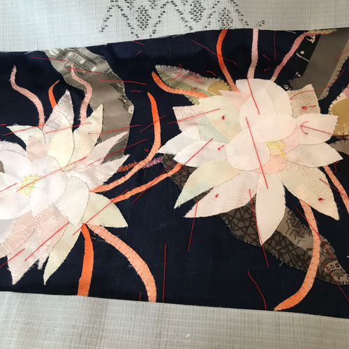 ヴィンテージ着物から布絵 月下美人へ タペストリー タペストリー