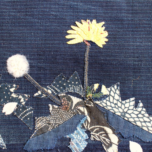 ヴィンテージ着物の布絵 たんぽぽ 藍の型染 タペストリー