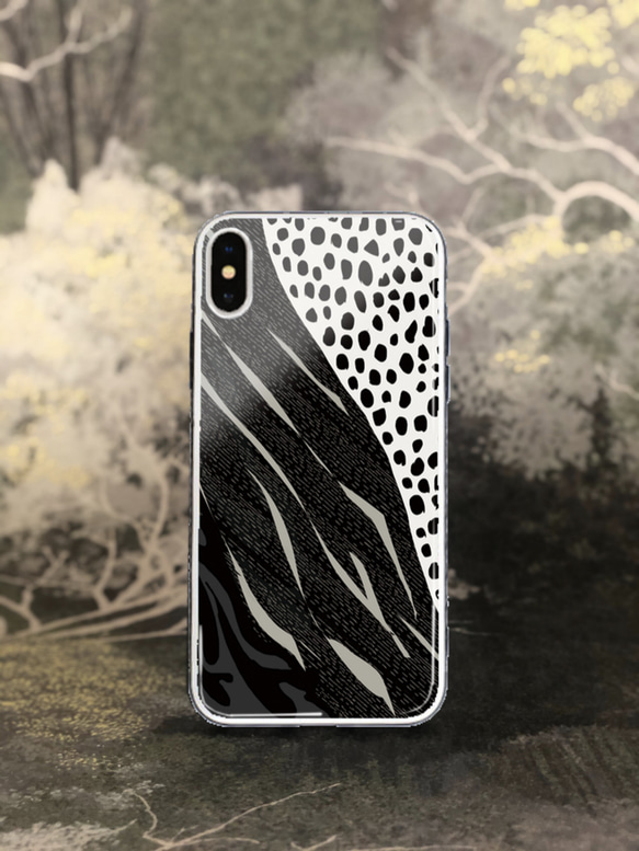 【受注製作】背面強化ガラス仕上げ　iPhone専用ケース『Black & White』 1枚目の画像