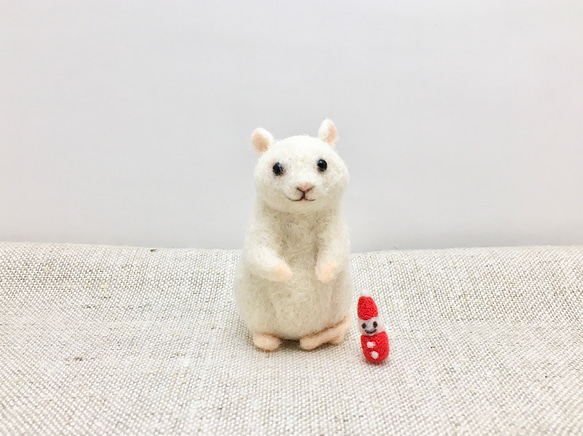 ネズミのクリスマス(サンタ) 4枚目の画像