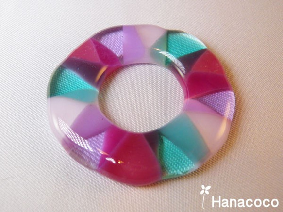 ガラスの輪ペンダント（ピンク） 1枚目の画像