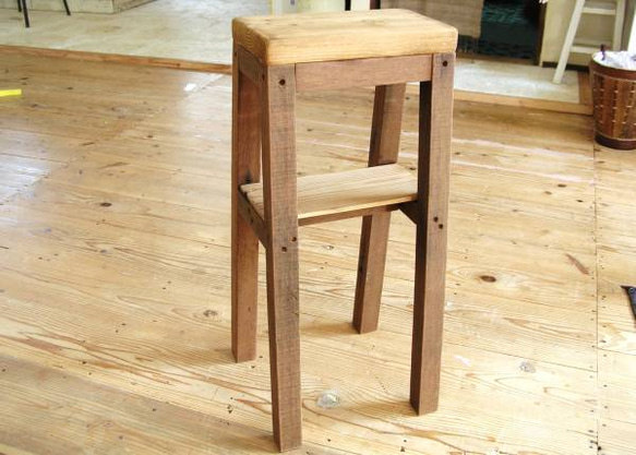 スツール　ベンチ　花台　サイドボード　 1枚目の画像