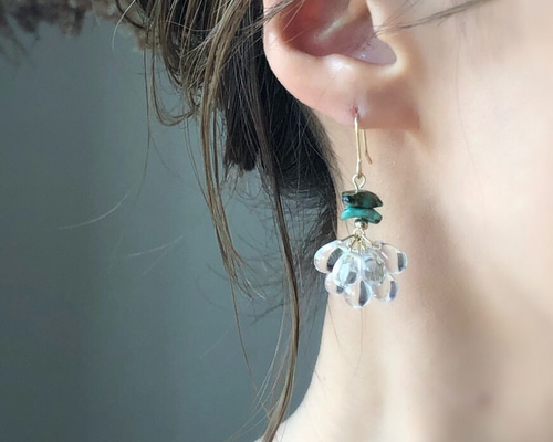 アフリカンターコイズとクリアチェコビーズ ピアス/イヤリング ピアス