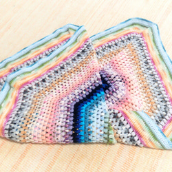 手編みマット♡手編みブランケット♡7角形虹色カラー 4枚目の画像