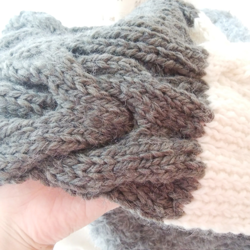 ウール×高級アルパカのボリューム満点手編みスヌード♡ホワイト