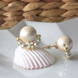 cotton pearl & flower earrings (キスカ) 4枚目の画像