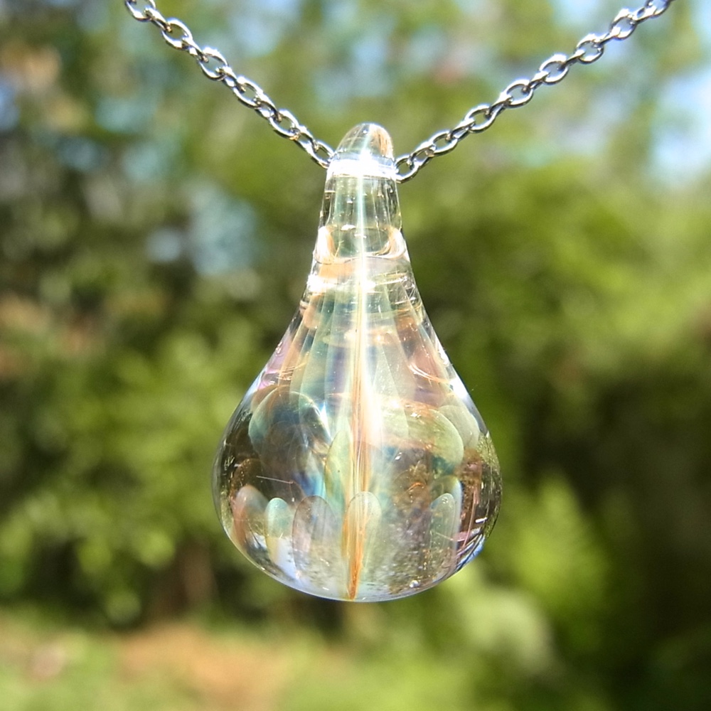 モナジー工房虹の雫ガラスペンダントネックレスハンドメイド