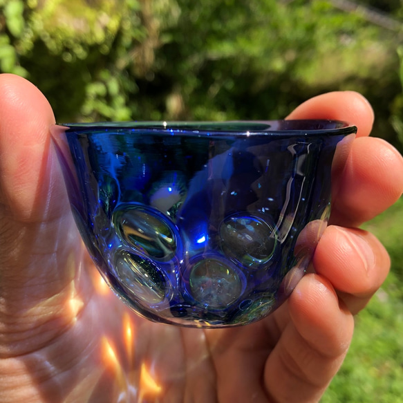 耐熱ガラス　水玉ぐい呑 blue 10枚目の画像